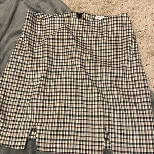 Plaid pleated skirt